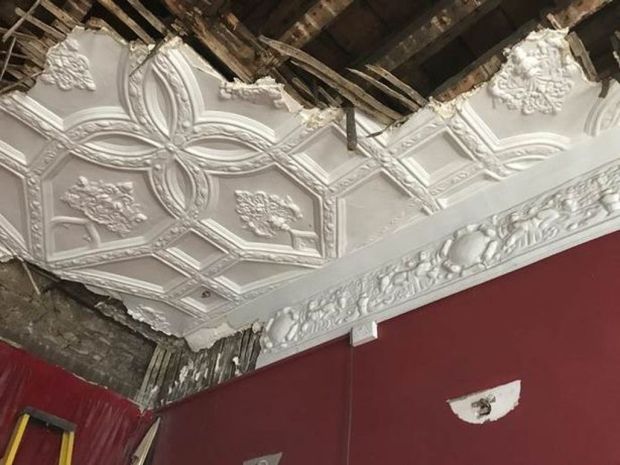 jacobean_ceiling_destroyed_bristol_historic_designation_2.jpg